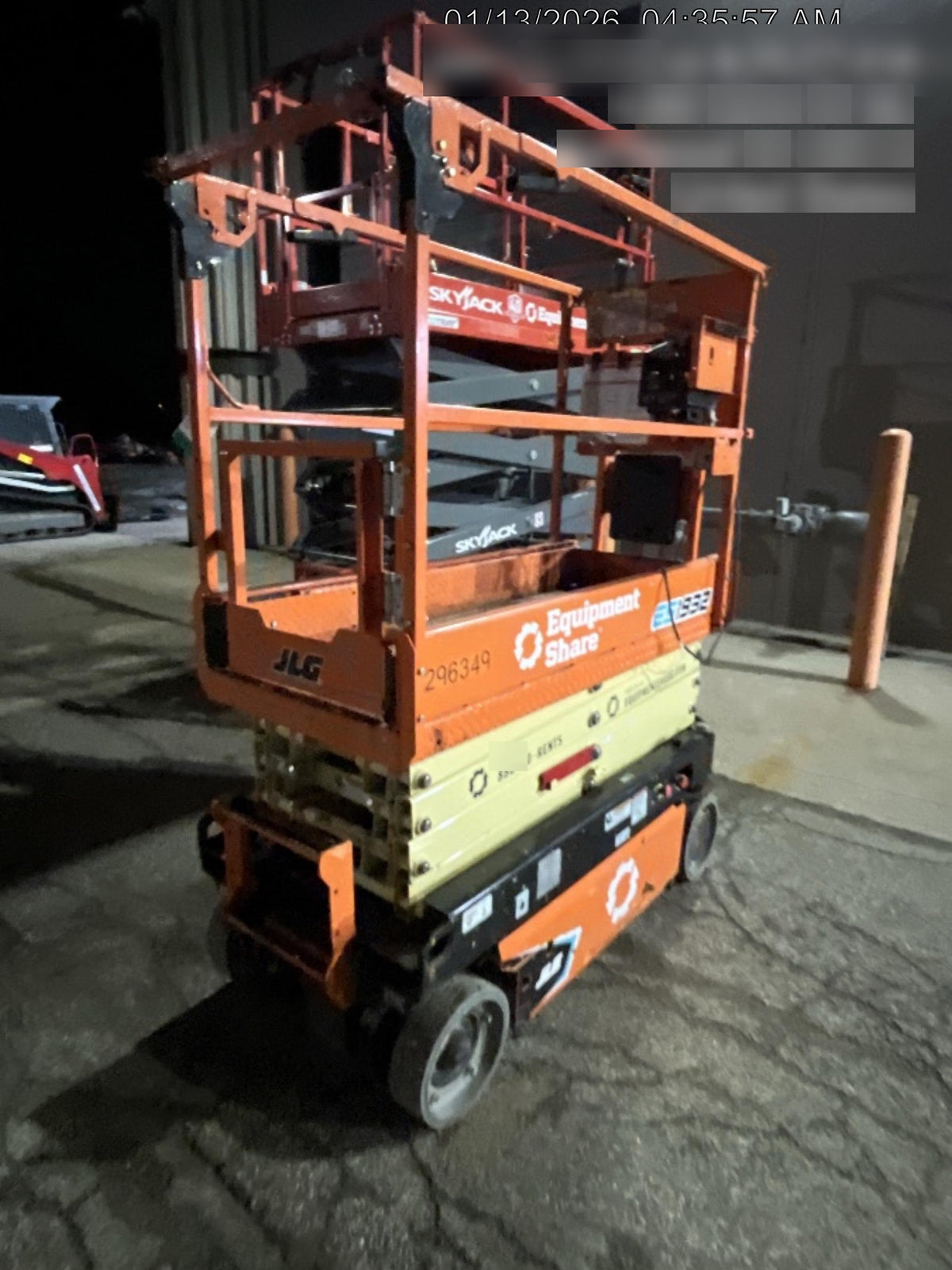 2023 JLG ES1932