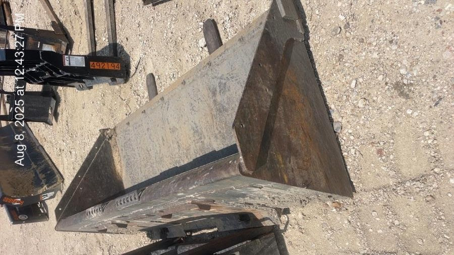 2023 MANITOU 50504723