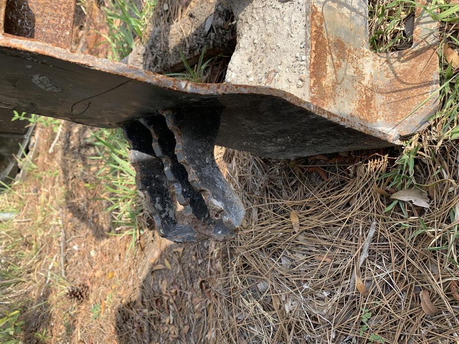 2018 PALADIN 48" Pallet Forks - Paladin