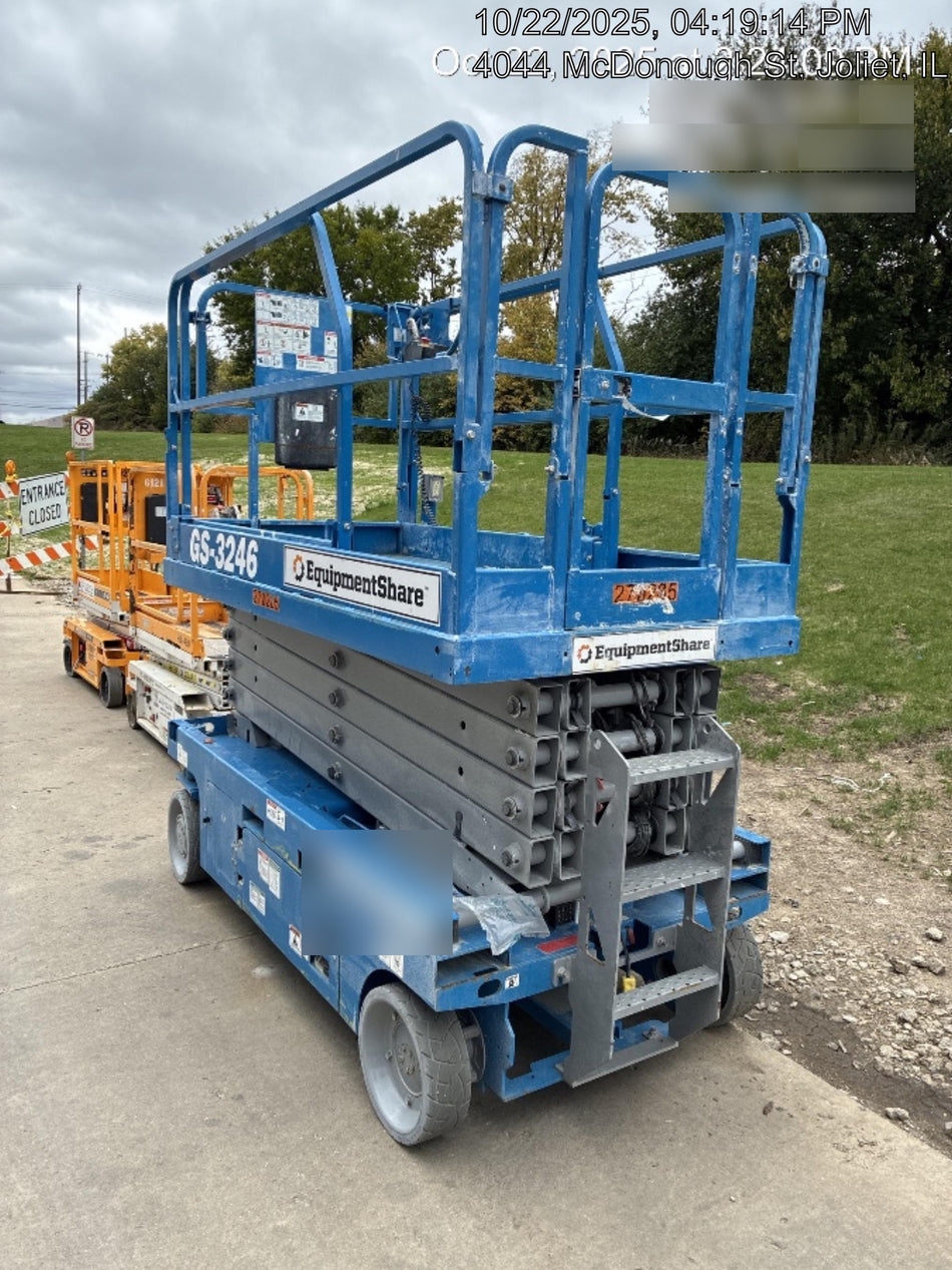 2022 GENIE GS-3246