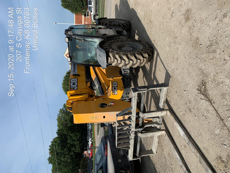 2020 JCB 509-42 Cab/Heat/Air, Solid Tires, Work Lights, Beacon, Aux Hydraulics, Back up Alarm, Lifting Eye, ES Decals
