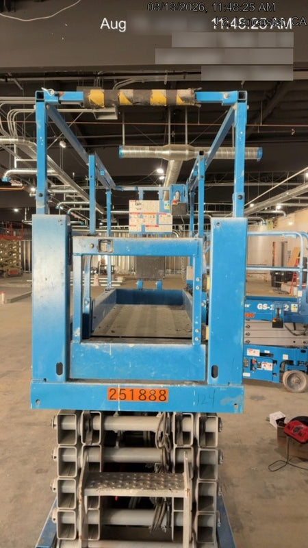 2022 GENIE GS-3232