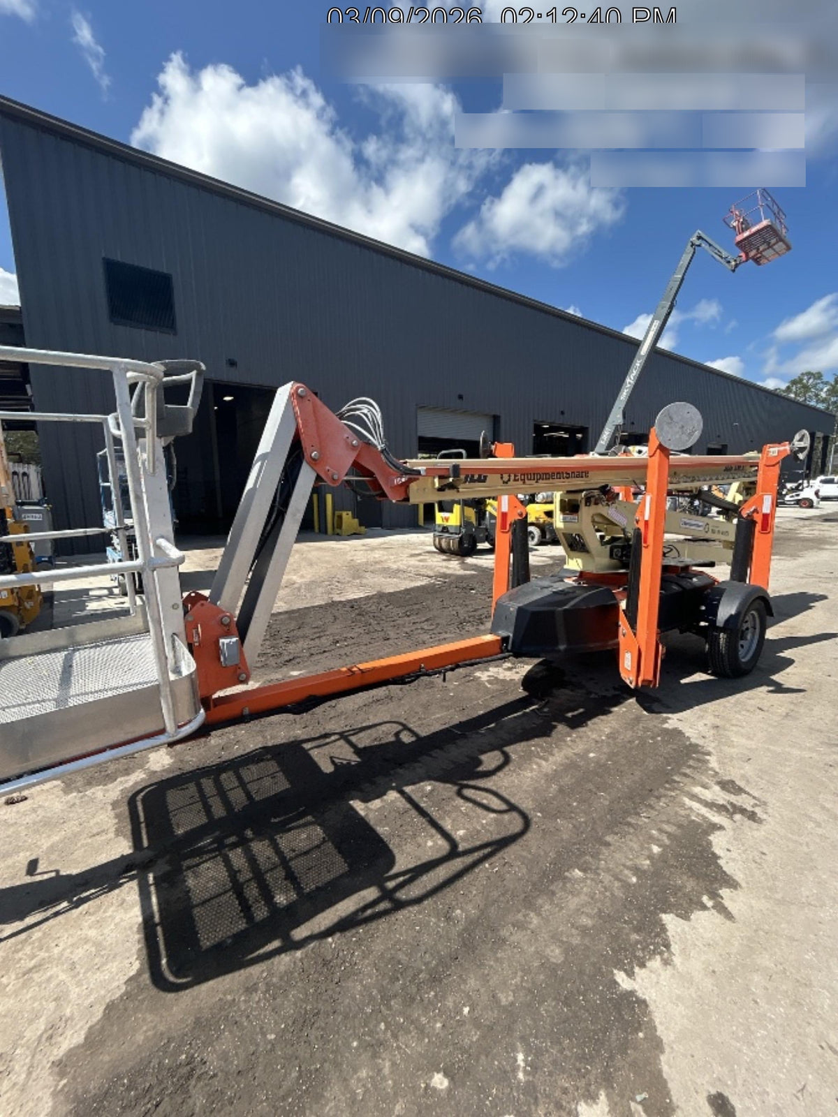 2023 JLG T500J