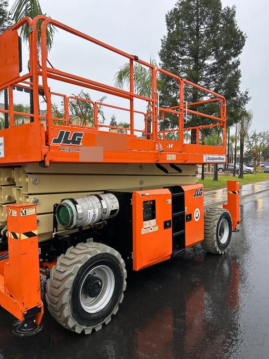 2019 JLG 430LRT
