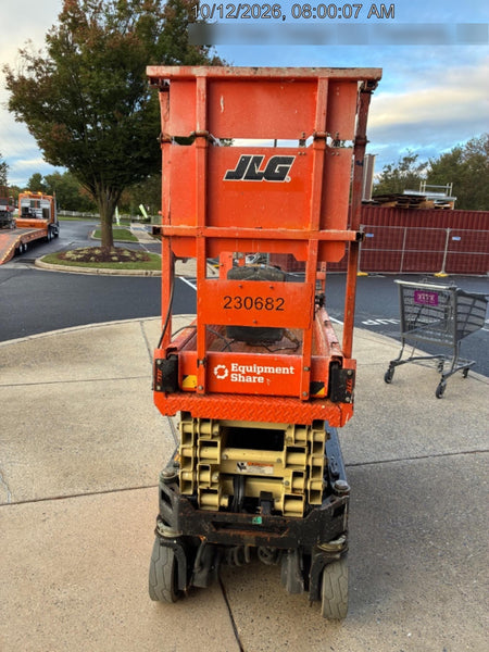 2022 JLG ES1932