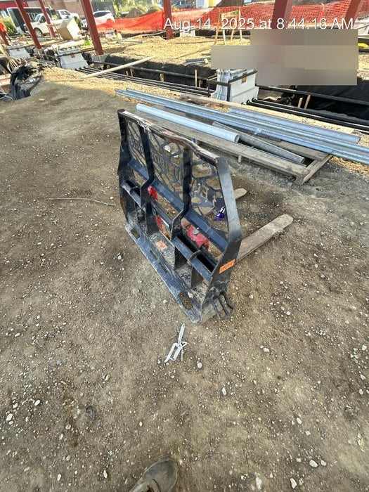 2022 PALADIN 48" Pallet Forks - Paladin