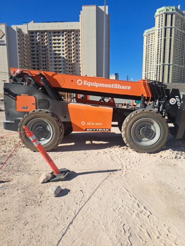 2023 SKYTRAK 12054