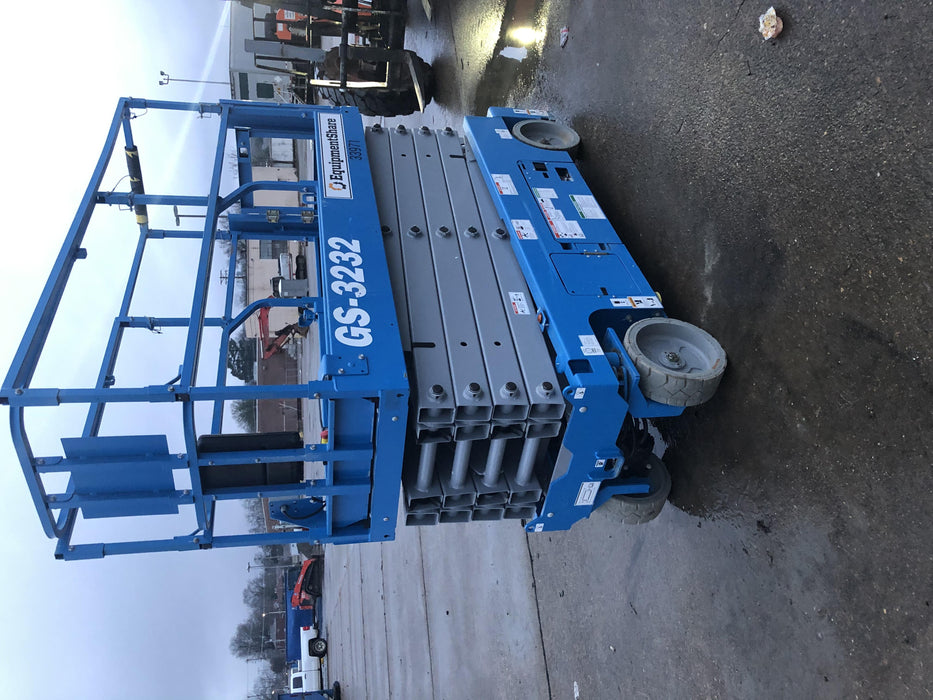 2019 Genie GS-3232 Standard Options