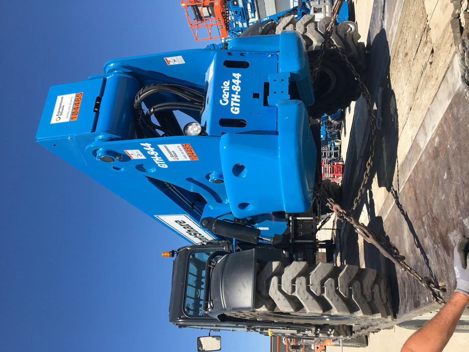 2020 GENIE GTH-844