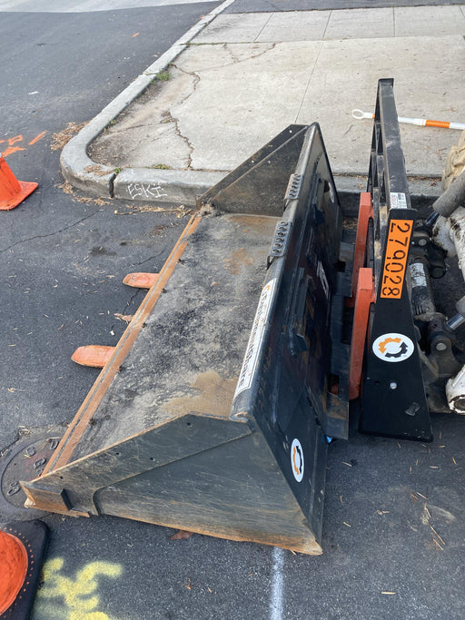 2022 ARROW MATERIAL HANDLING FS5100CB - 72"