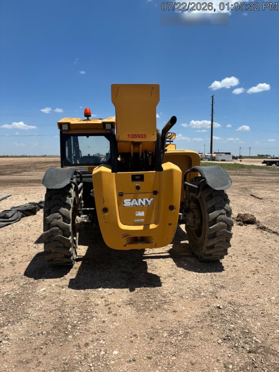 2021 SANY STH1056