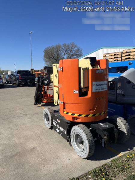 2025 JLG E300AJP