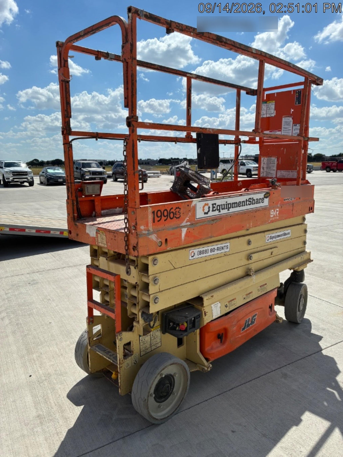 2016 JLG 2632ES
