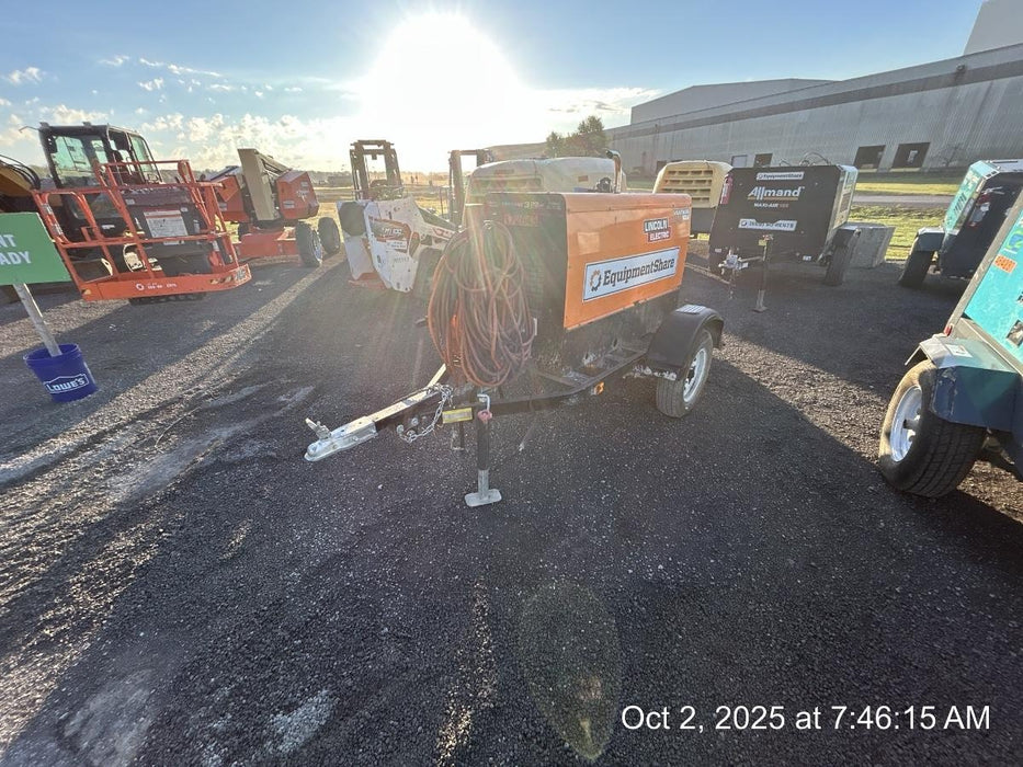 2021 Lincoln Electric Vantage 322 Vantage 322 Ready Pak 3 w/ Decals, ORANGE (includes trailer, cable rack, fender light kit) NO Telematics