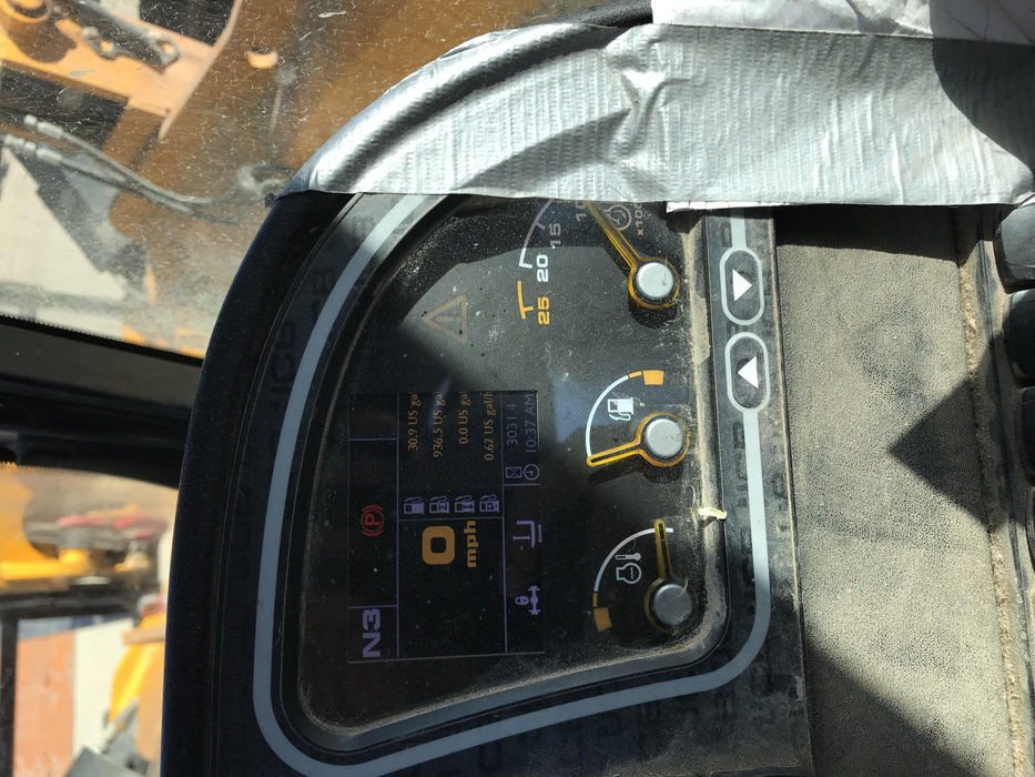 2018 JCB 510-56 JCB 510-56 Telehandler 74 HP w/CAB/HVAC, Beacon, Worklights, Aux Hydraulics, Solid Tires, 60" Carriage/Forks