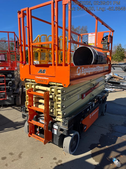 2022 JLG R4045