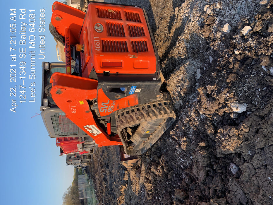 2019 Kubota SVL95-2S Cab/Heat/Air, Standard Tracks, Standard Flow w/Manual QC, 80" HD Bucket w/ Smooth Cutting Edge