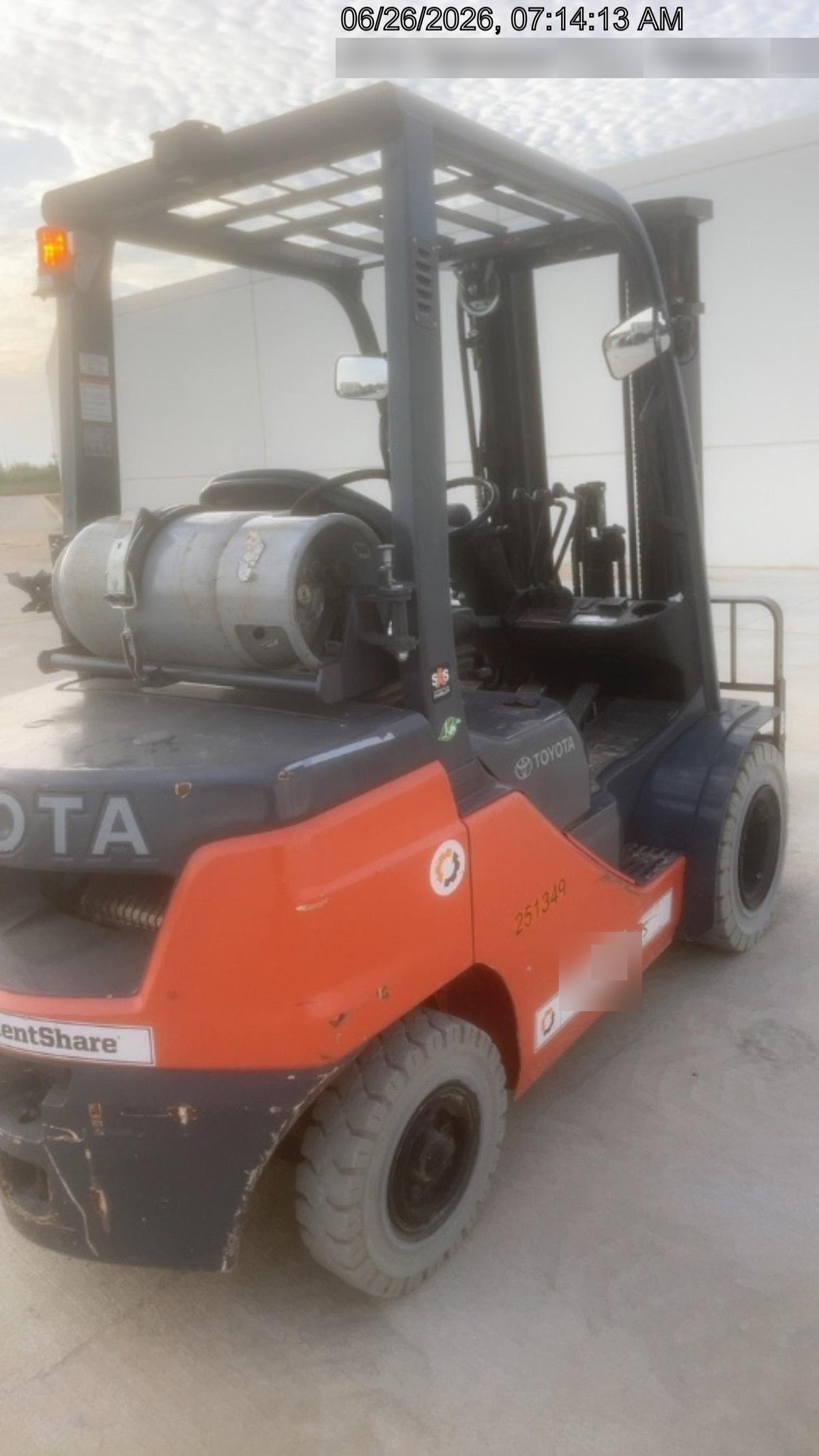 2022 TOYOTA 50-8FGU25