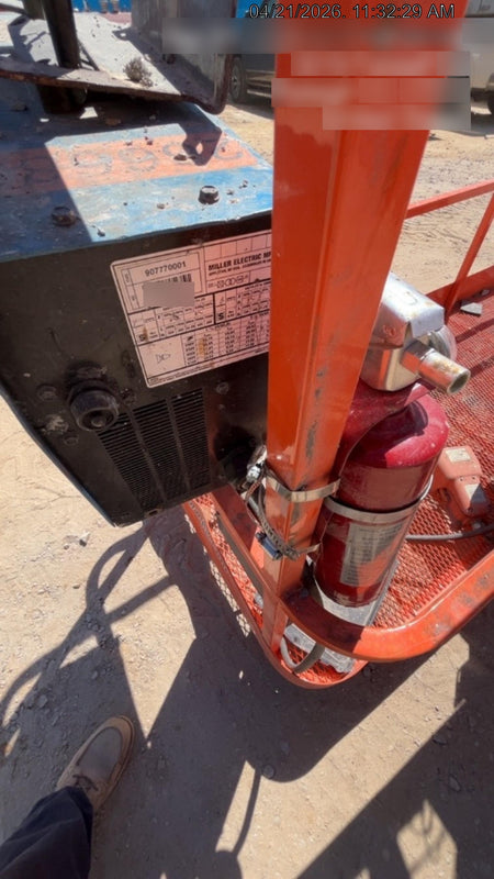 2020 JLG 860SJ