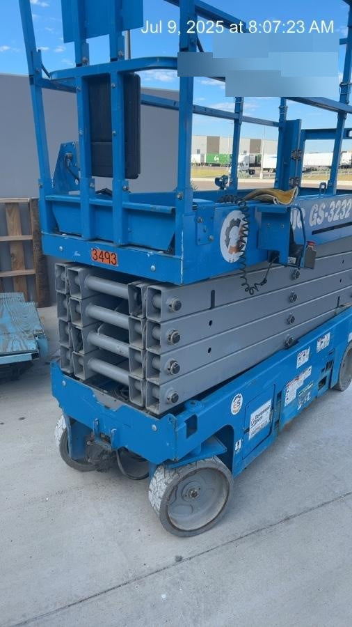2017 Genie GS-3232 Standard