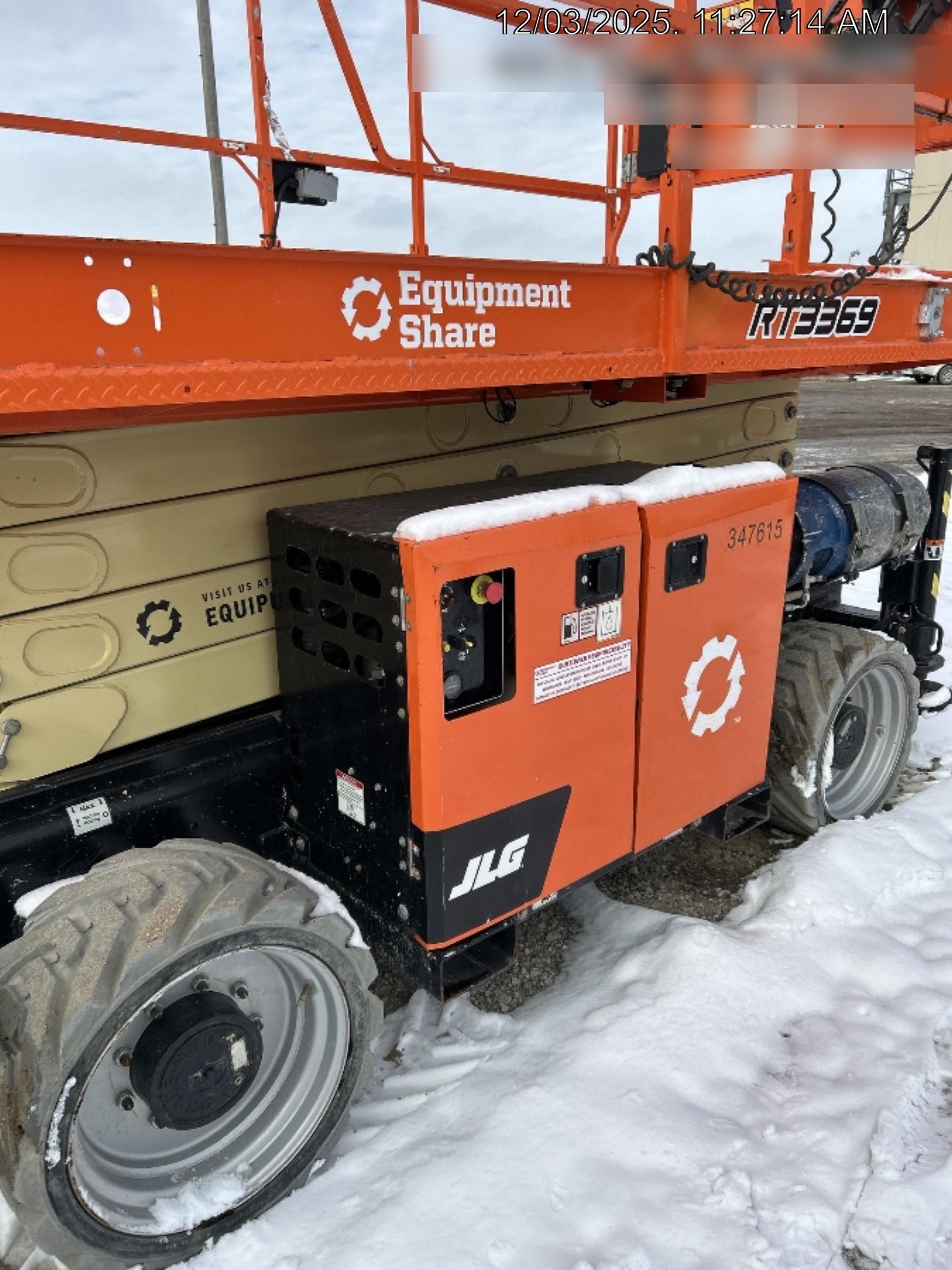 2023 JLG RT3369