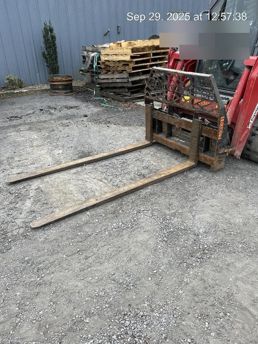 2021 PALADIN 48" Pallet Forks - Paladin