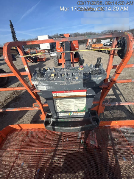 2022 JLG 660SJ