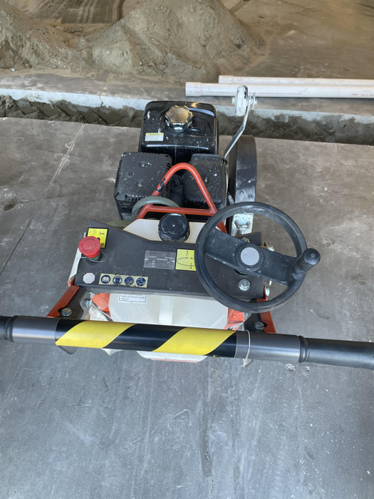 2020 HUSQVARNA FS 400