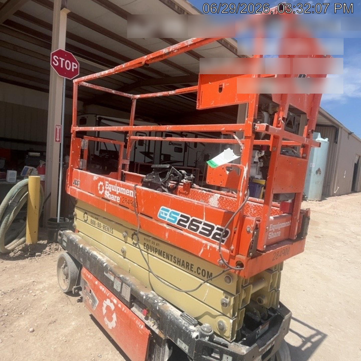 2022 JLG ES2632