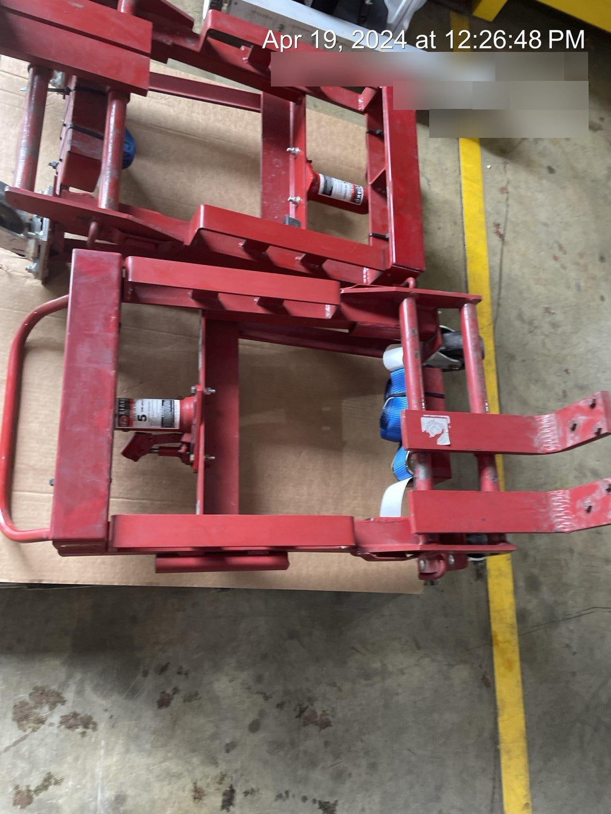 2022 ROL-A-LIFT M-6