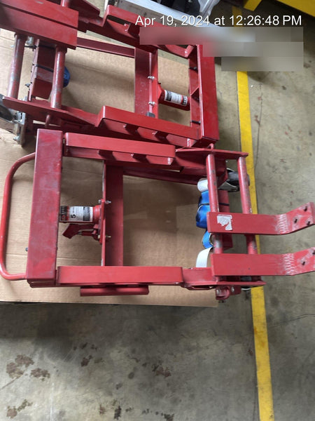 2022 ROL-A-LIFT M-6