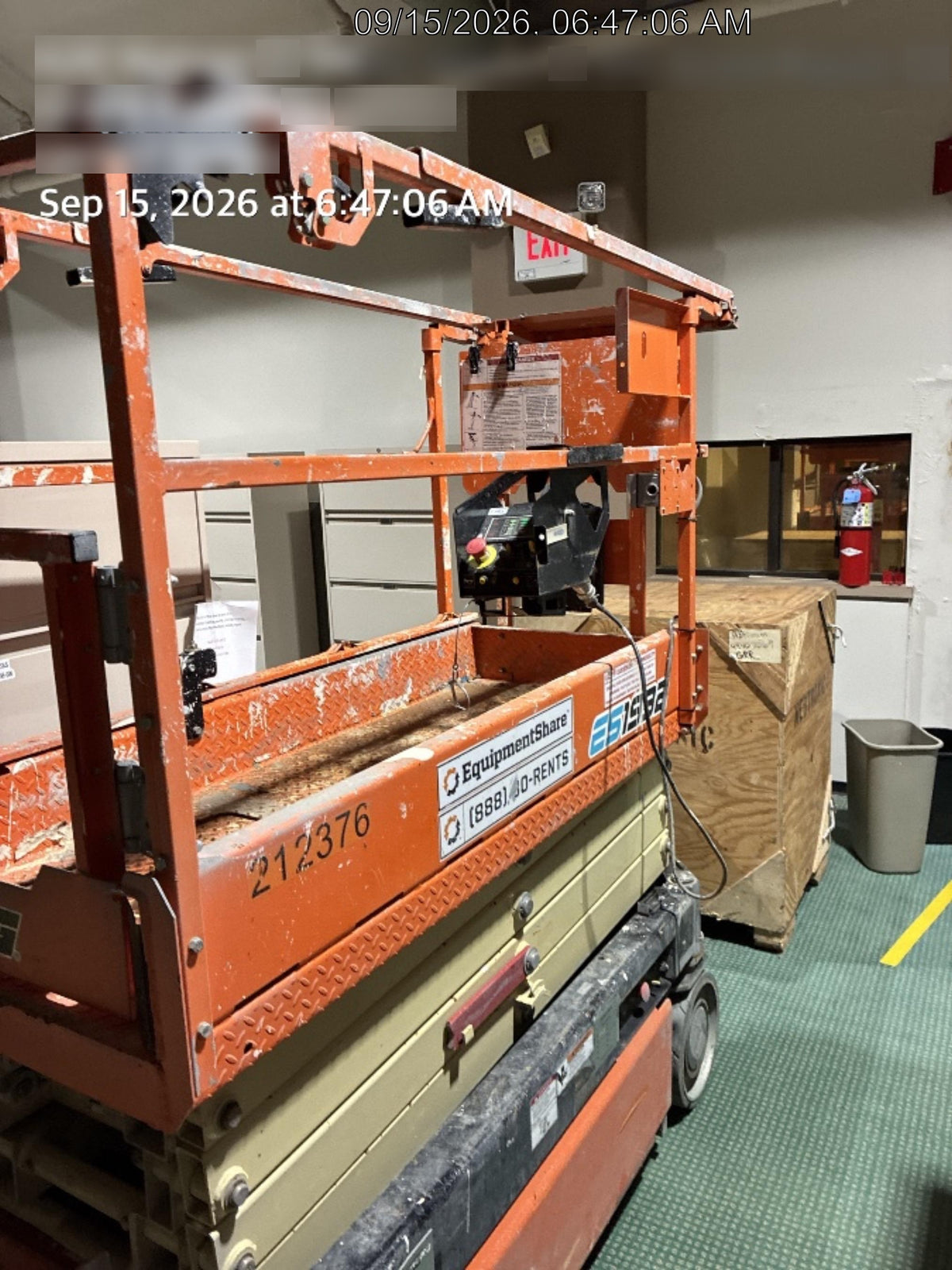 2022 JLG ES1932