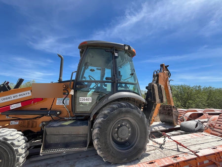 2022 CASE 580N EP - Extendable Backhoe