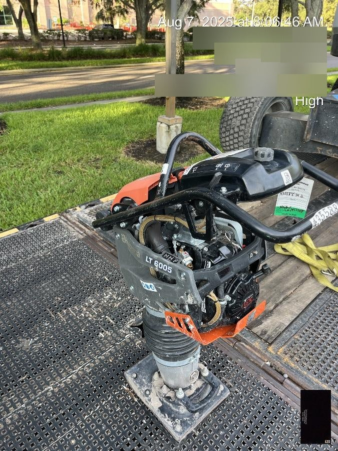 2024 HUSQVARNA LT6005