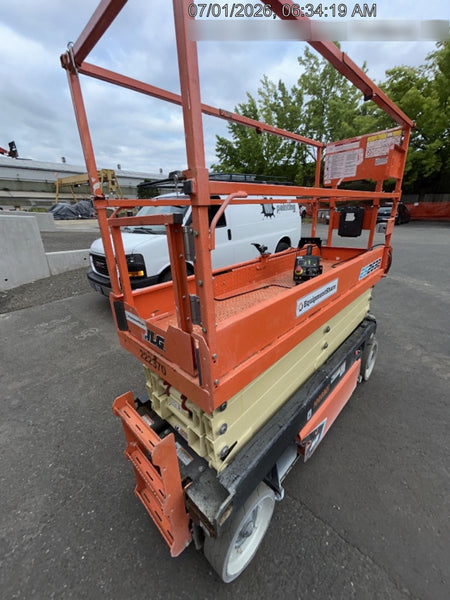 2022 JLG ES2632
