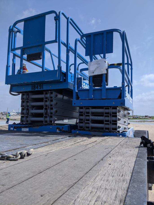 2019 Genie GS-1930 Fixed rails with chain Entry