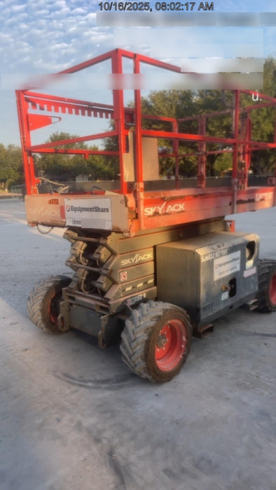 2017 SKYJACK SJ6832 RT