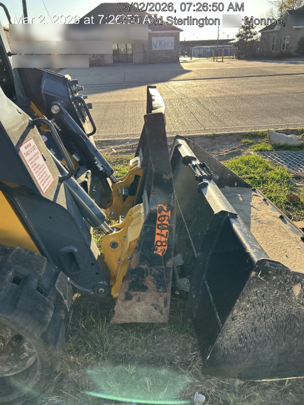 2022 ARROW MATERIAL HANDLING 48" Pallet Forks - Arrow