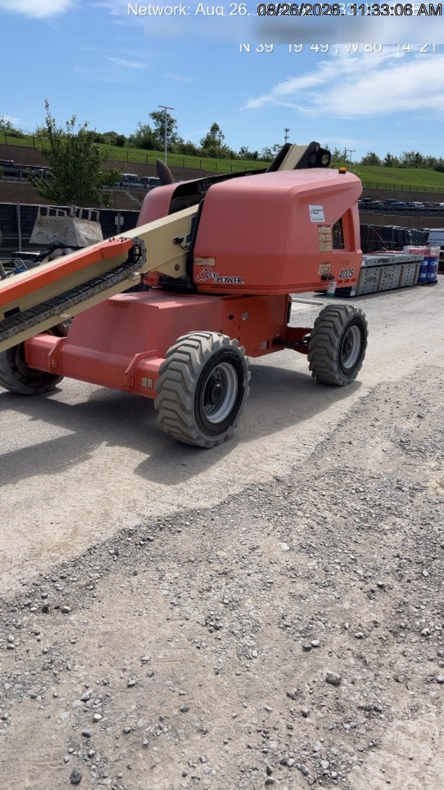 2021 JLG 400S