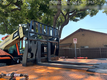 2025 JLG 519