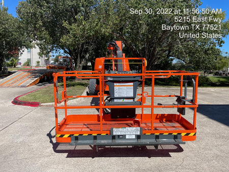 2022 JLG 660SJ