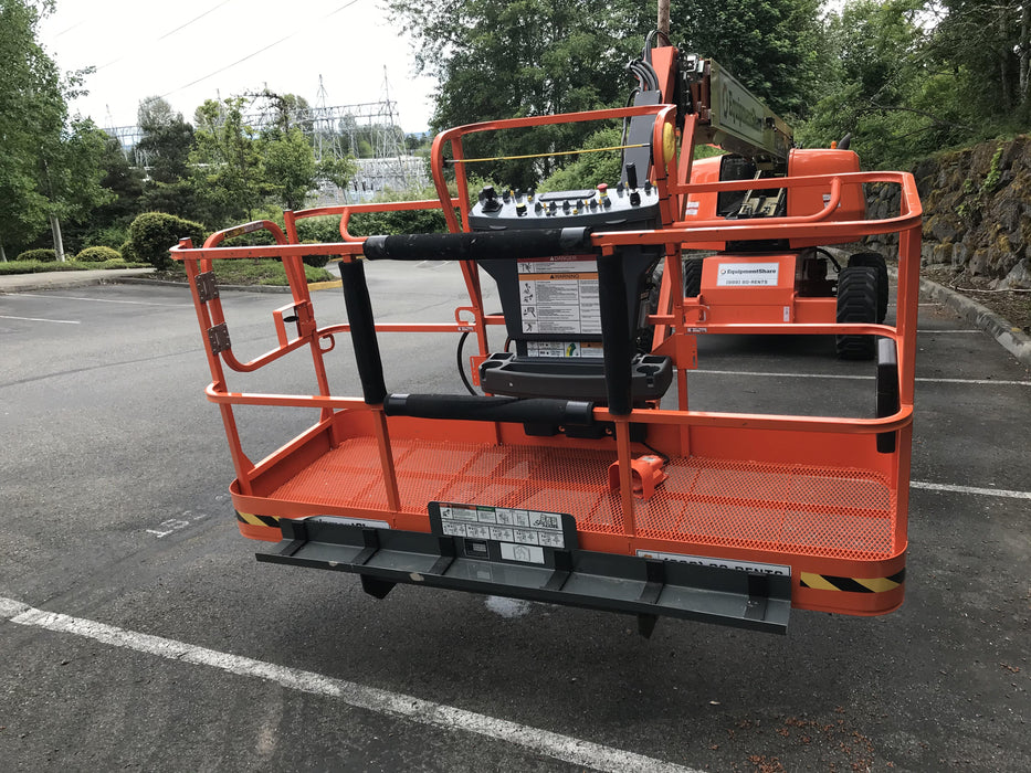 2020 JLG 660SJ
