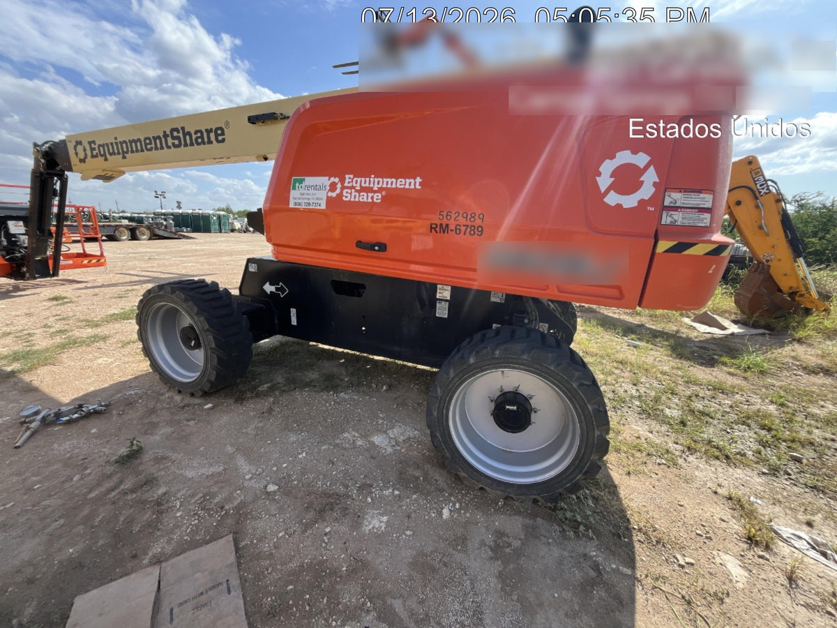 2025 JLG 660SJ