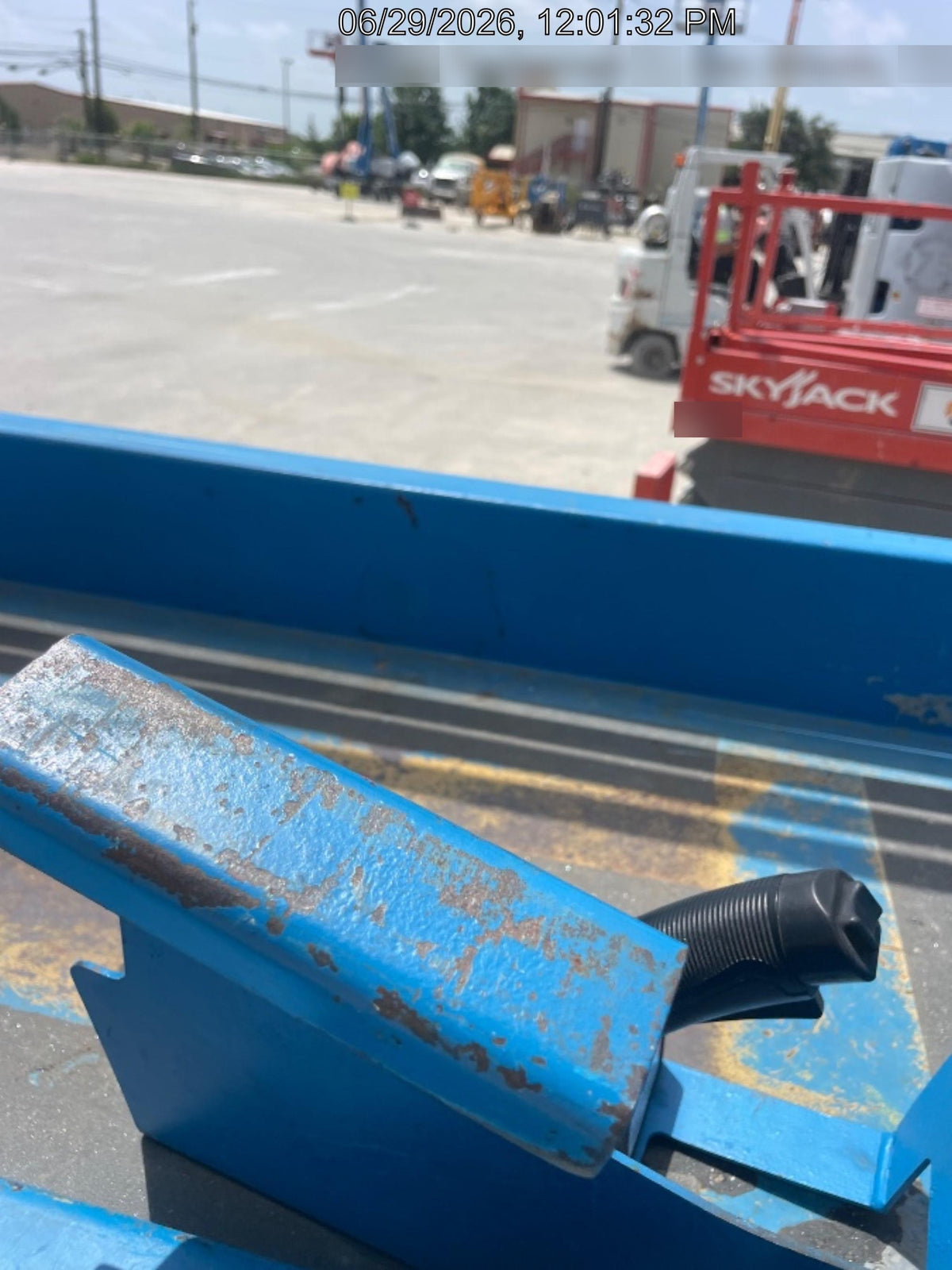 2016 GENIE GS-3232