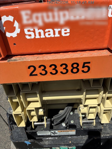 2022 JLG ES2632