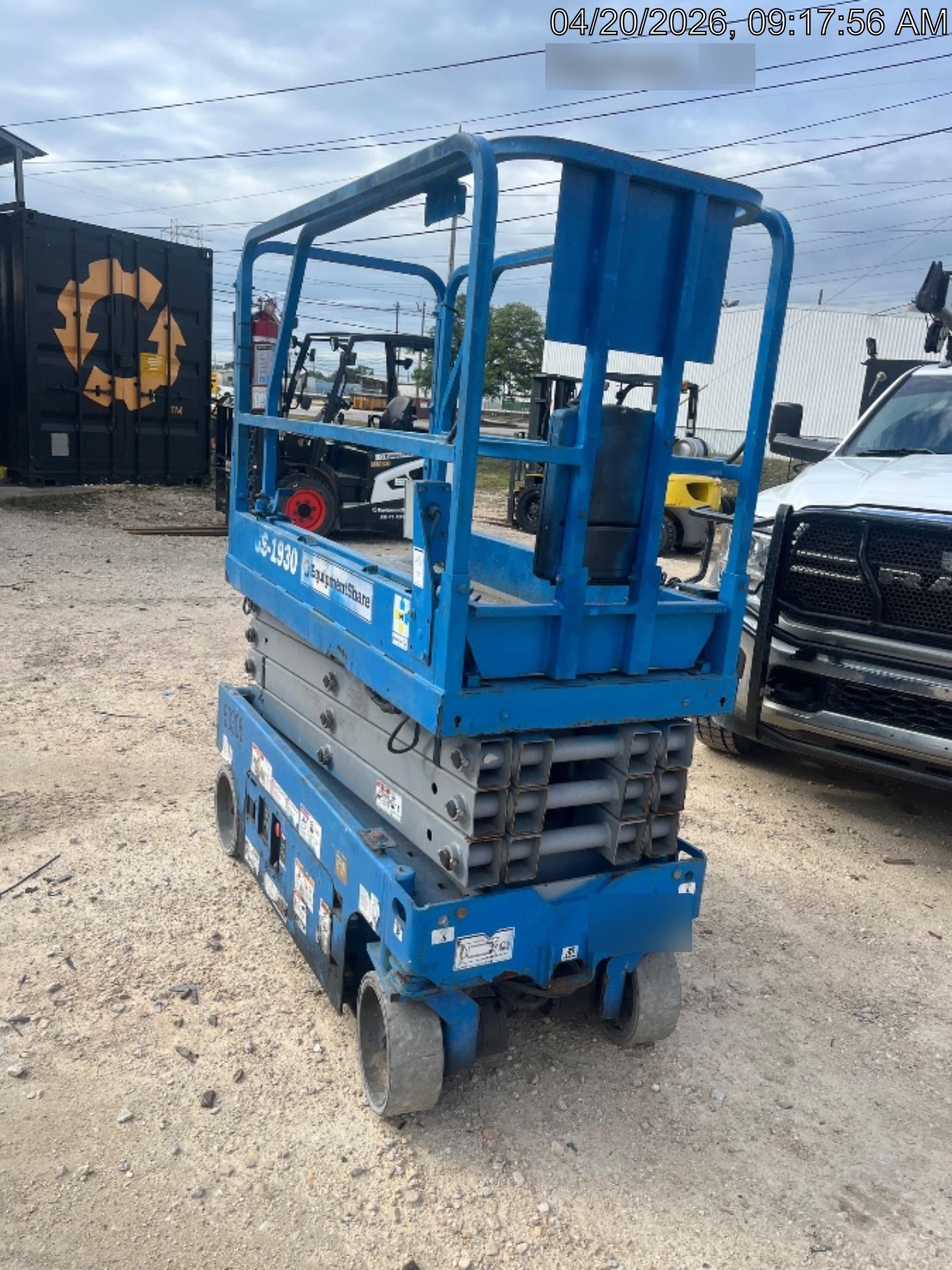 2019 Genie GS-1930 Fixed Rails with Chain Entry
