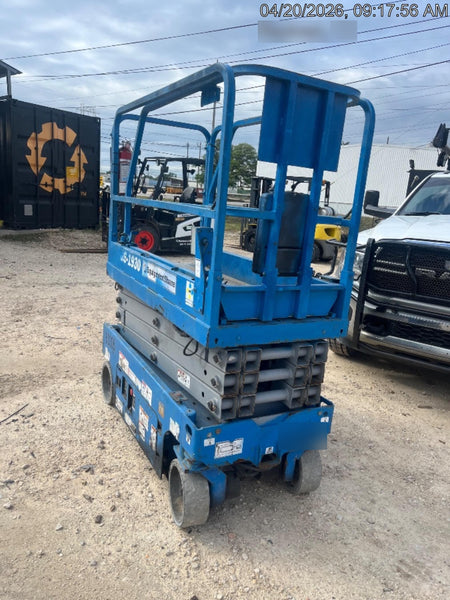 2019 Genie GS-1930 Fixed Rails with Chain Entry
