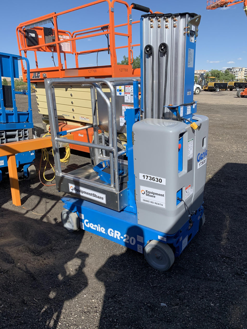 2021 GENIE GR-20