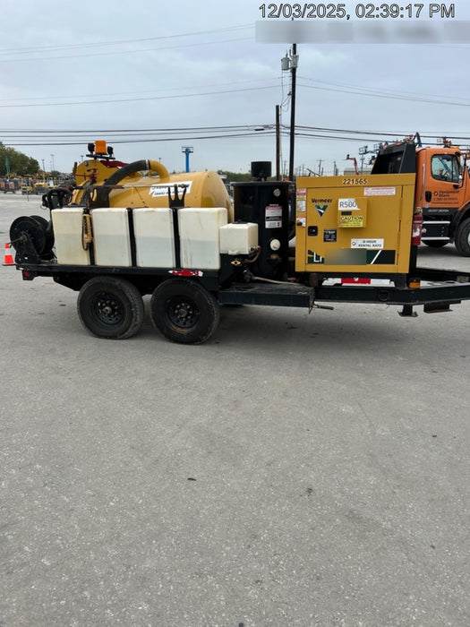 2022 VAC-TRON LP573XDT