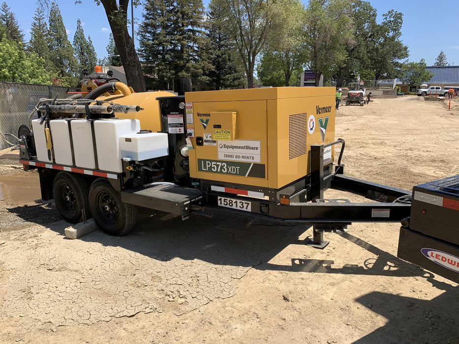 2021 VAC-TRON LP573XDT